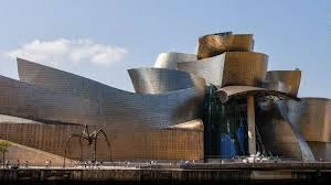 Bilbao, mucho más que el Museo Guggenheim